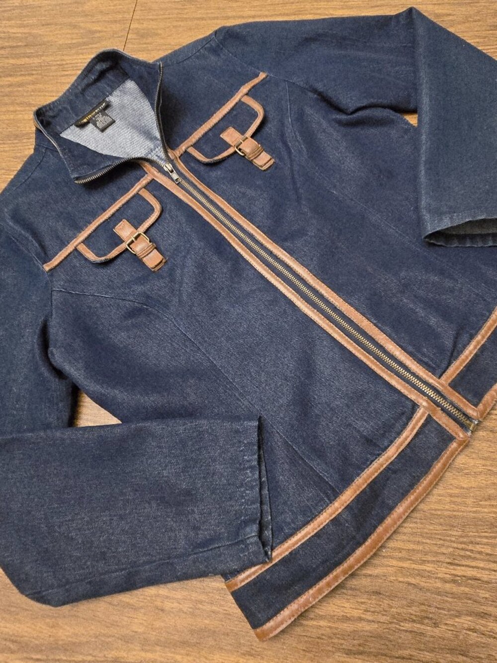 METROStyle Women's Navy Denim Long Sleeves Jacket w/Faux Leather Trim - Size 12 - Picture 6 of 11